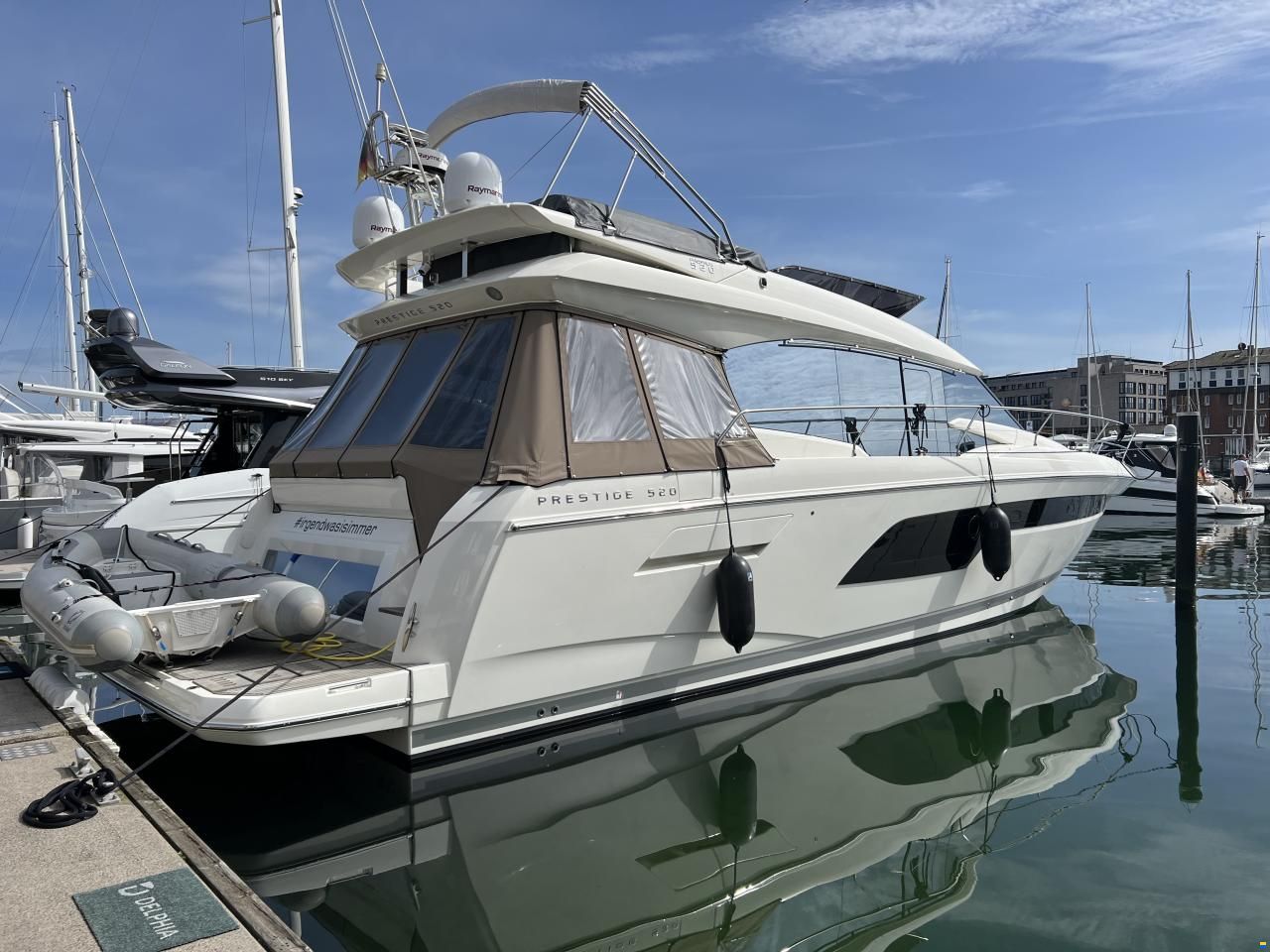 Prestige 520 Fly