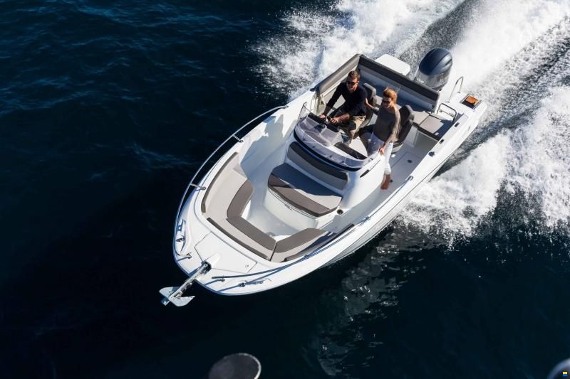 Jeanneau Cap Camarat 6.5 CC SERIE 3