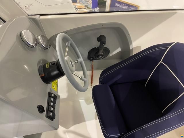 Bella 625 Cabin