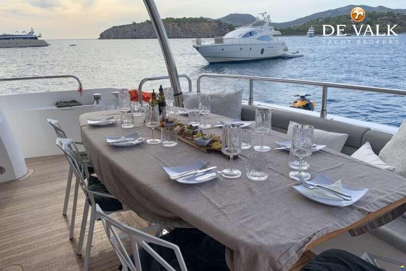 Sunseeker 86 Yacht