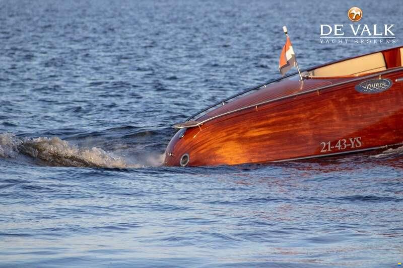 Ventura 28