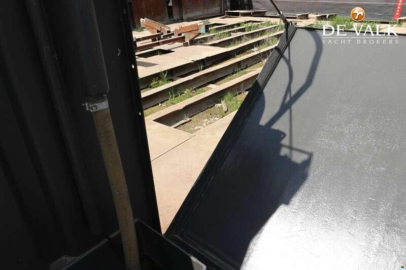 Dock