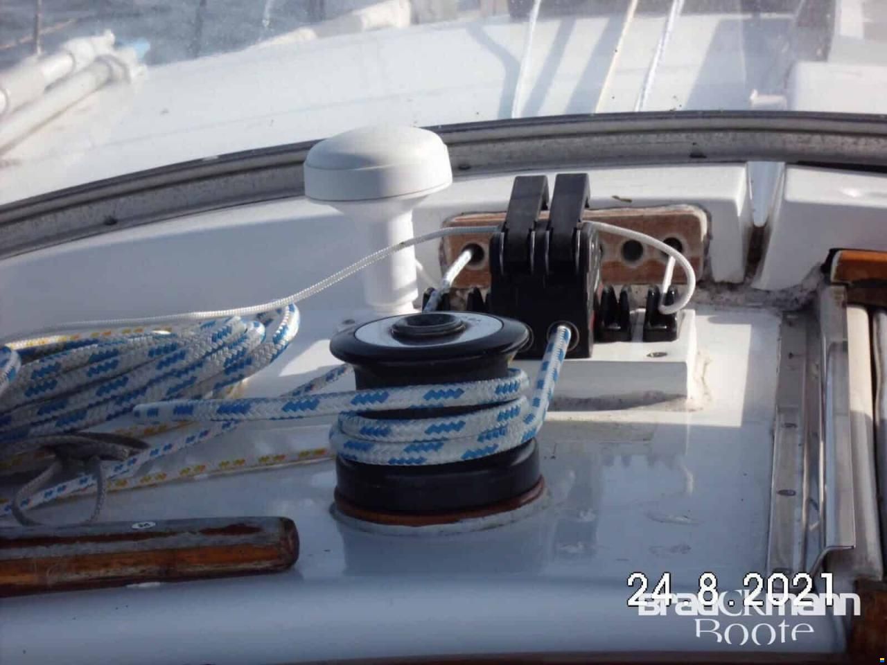 Maxum 2700 SRC