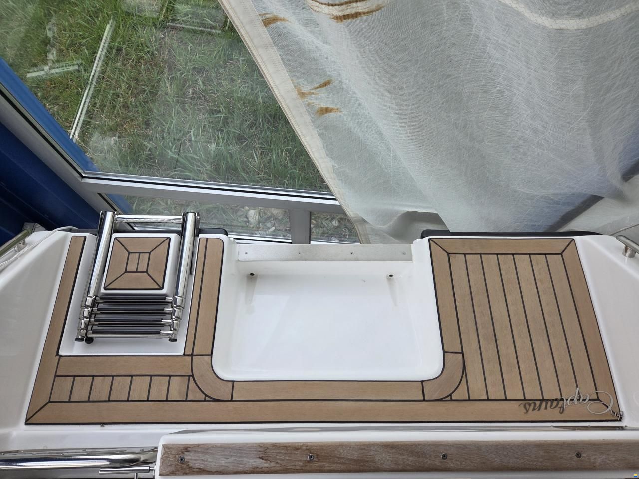 The Captains Fisher 660