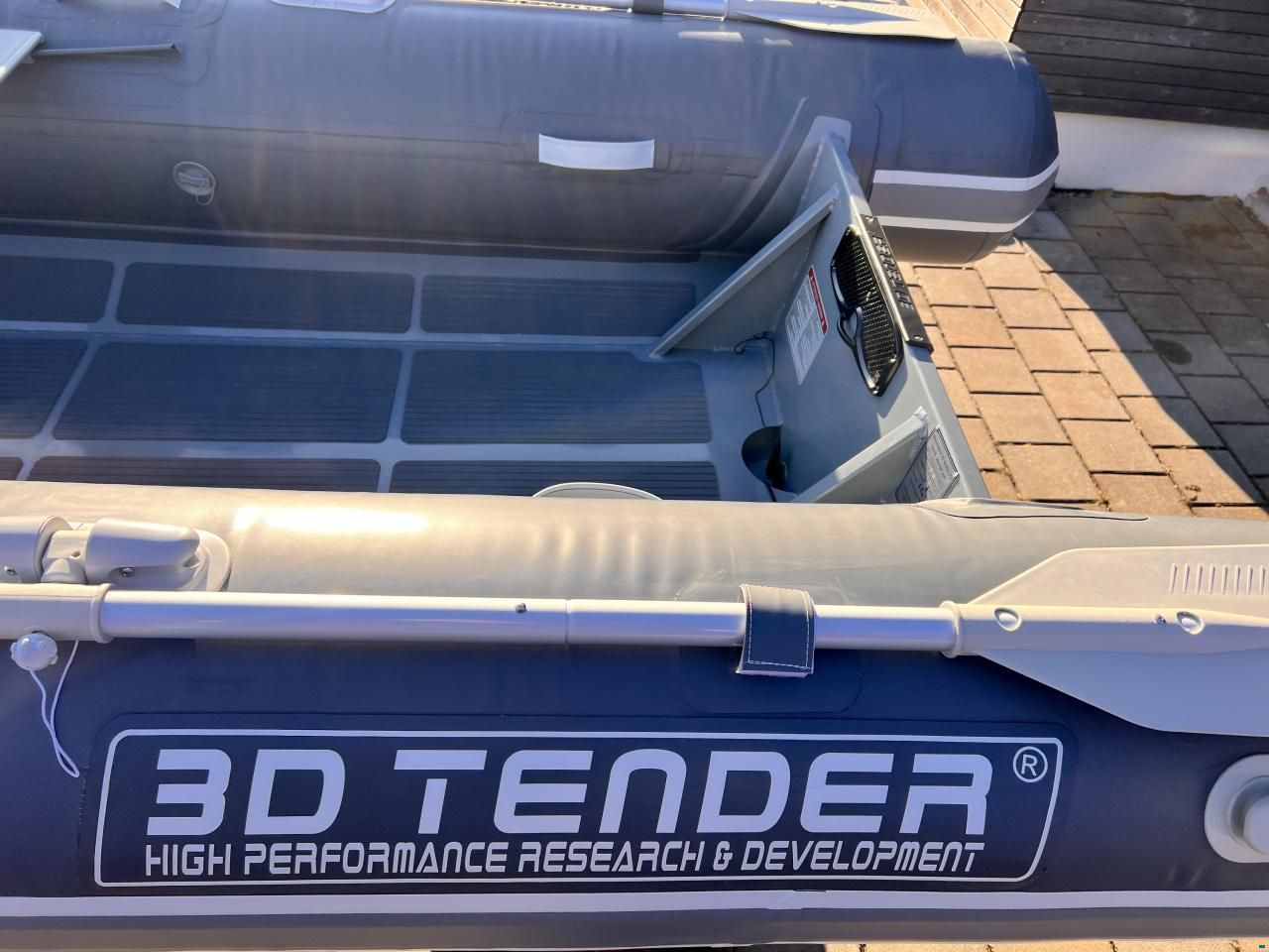 3D Tender Ultimate RIB UT 320