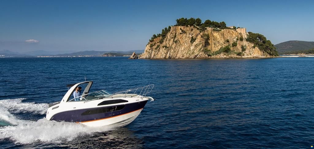 Bayliner Ciera 8