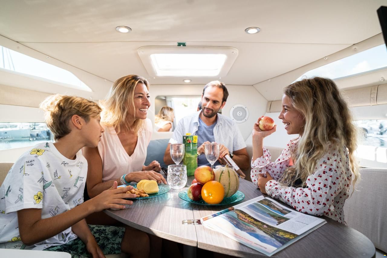 Bayliner Ciera 8