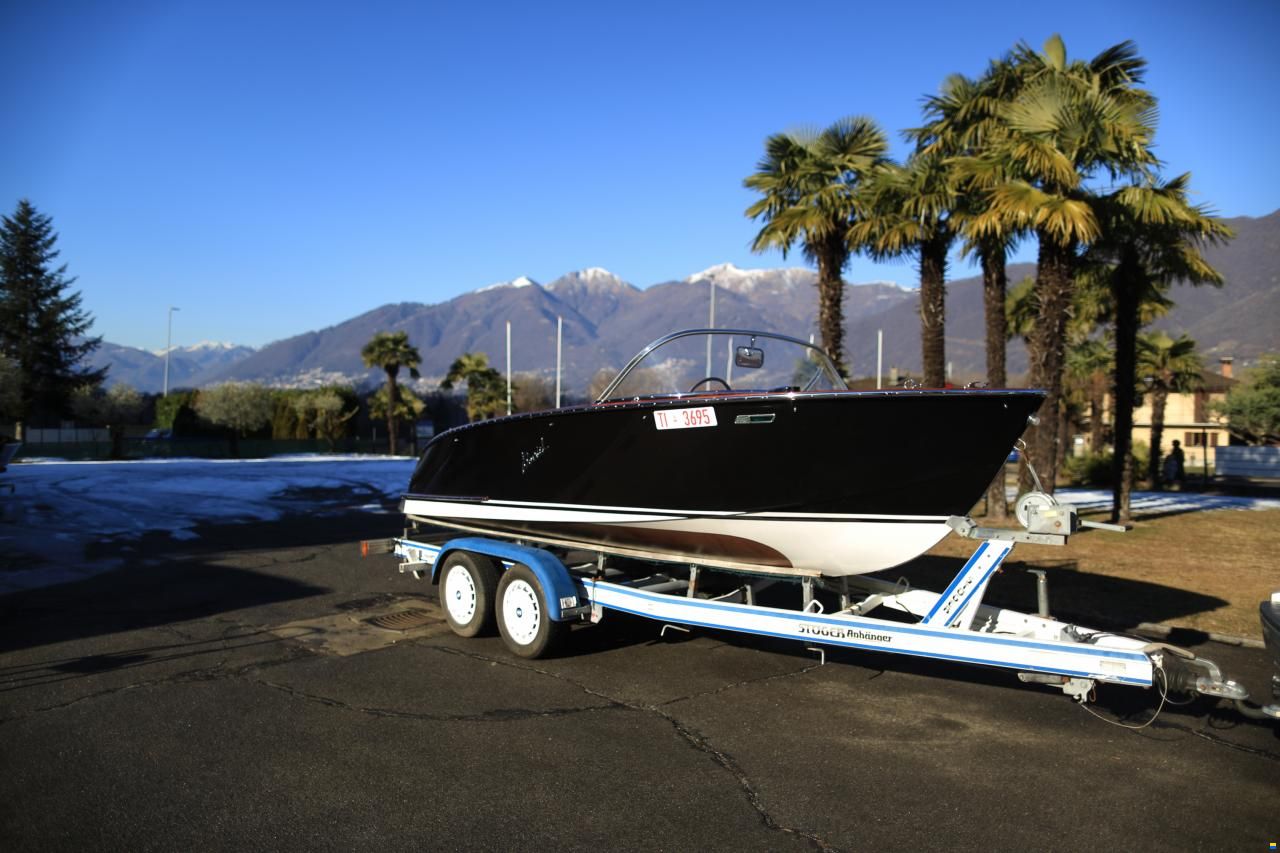 Boesch 510 Runabout