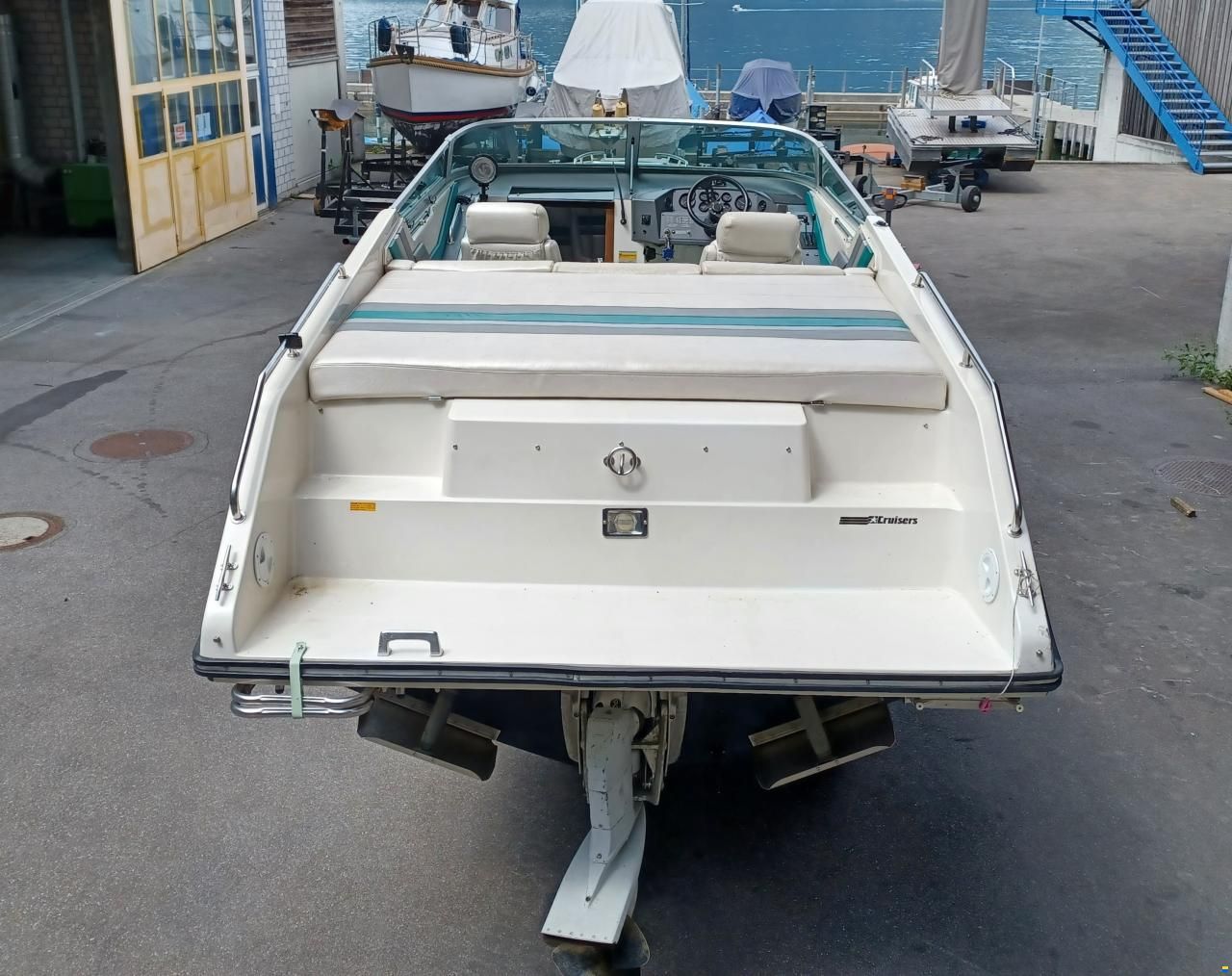 Cruisers 2500 Rogue 25 SP