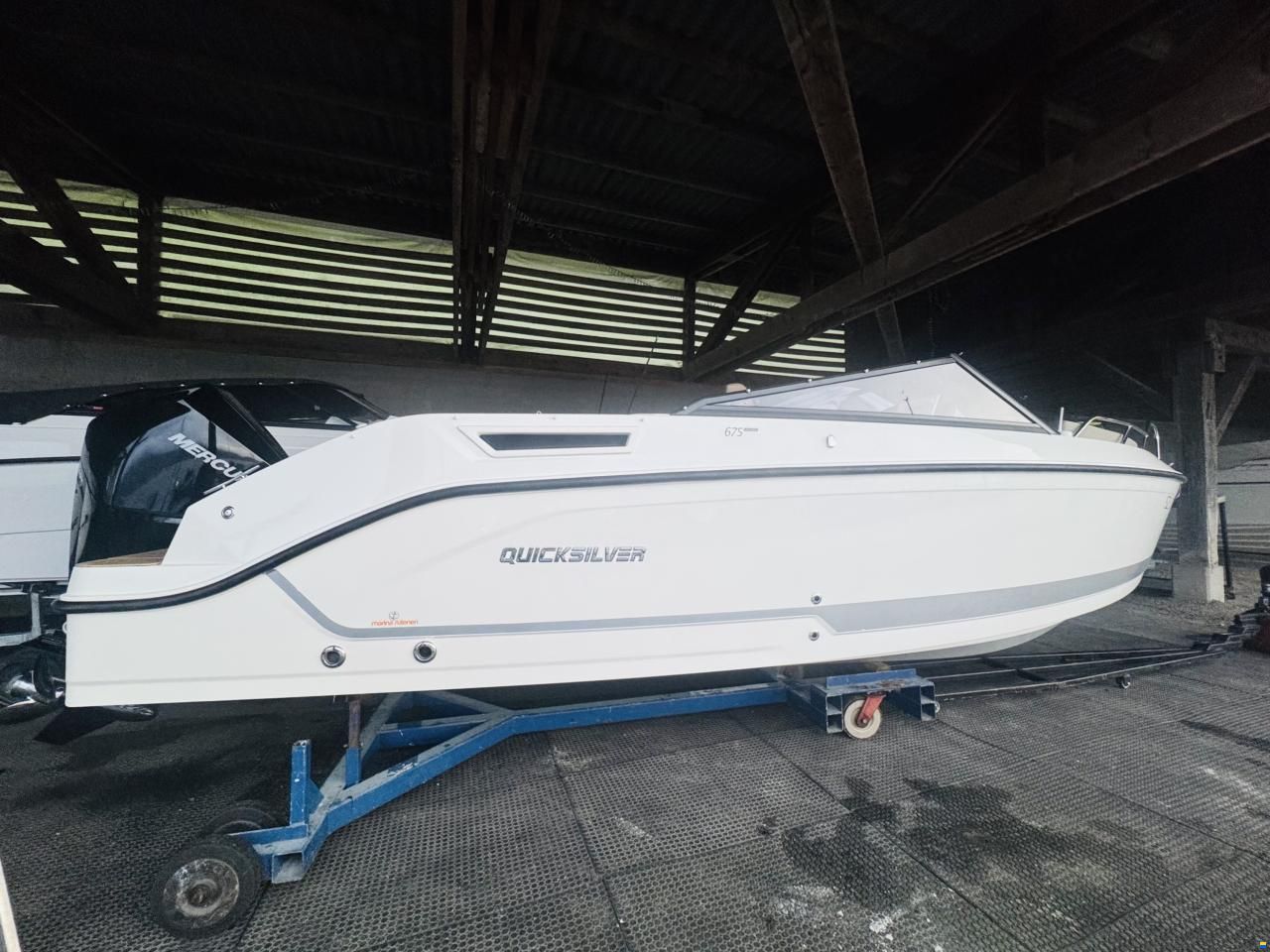 Quicksilver ACTIV 675