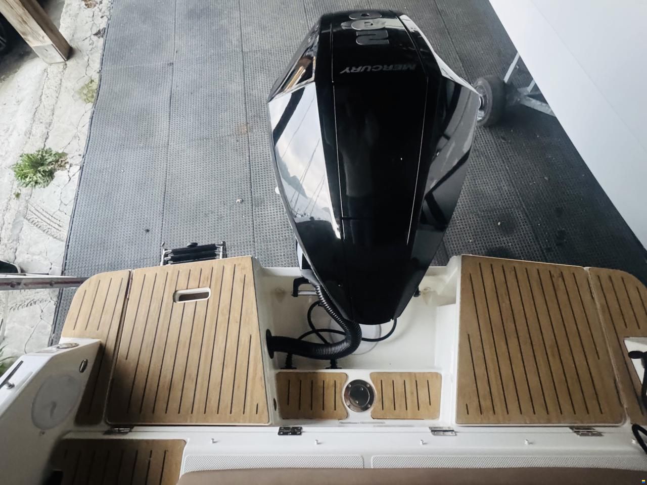 Quicksilver ACTIV 675