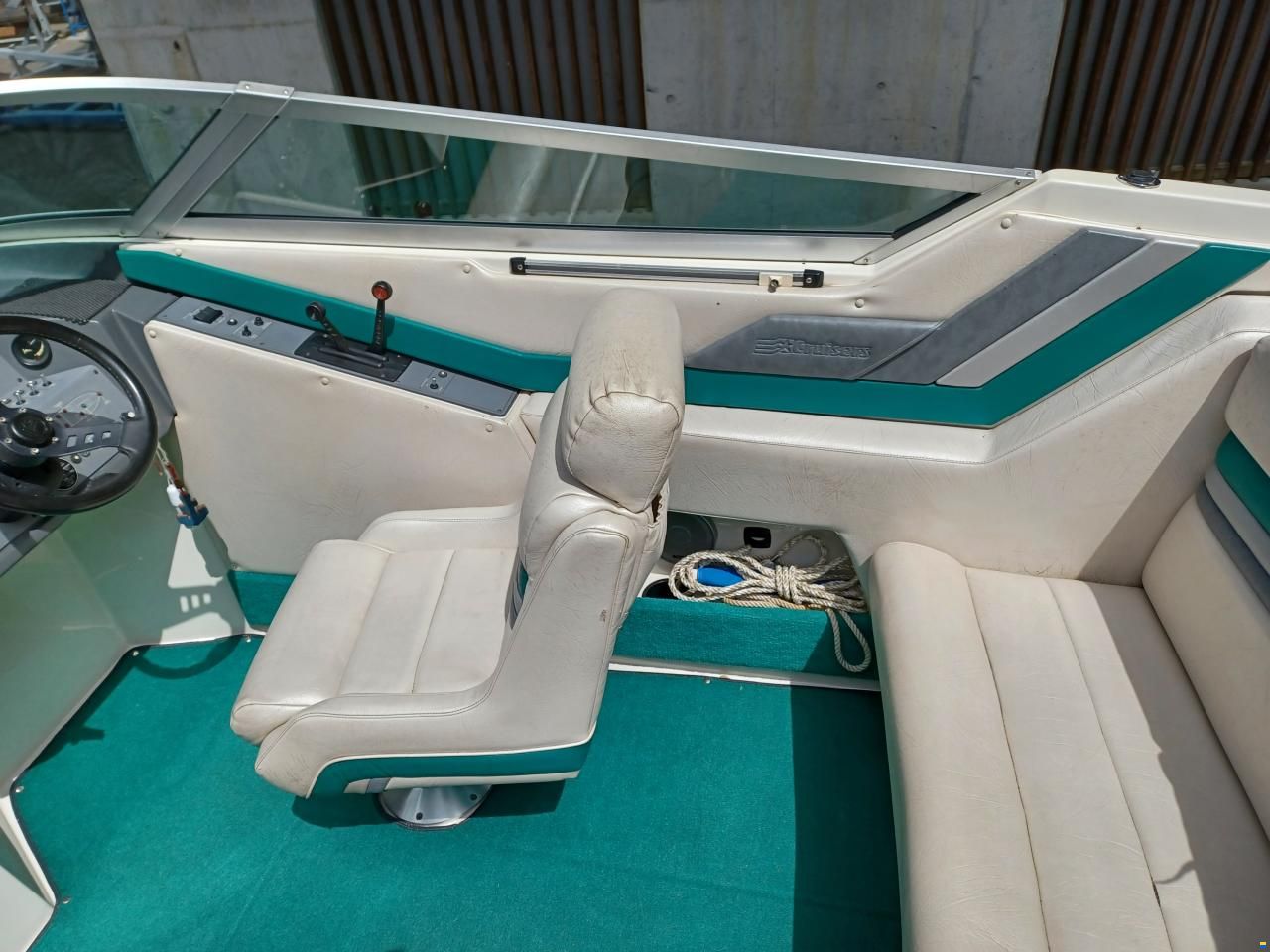 Cruisers 2500 Rogue 25 SP