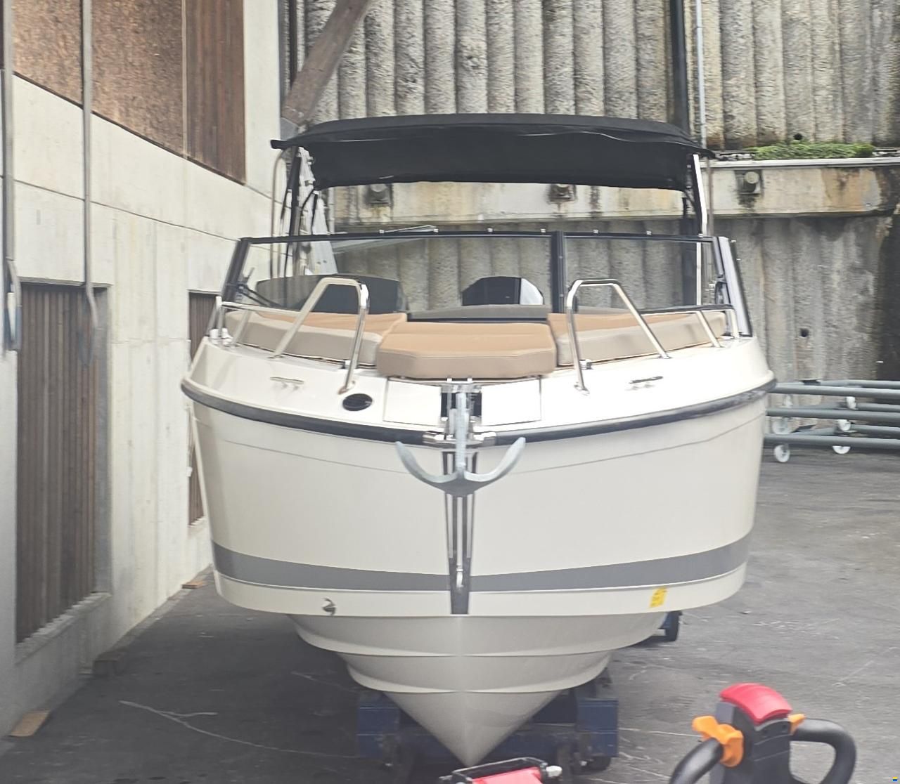 Quicksilver ACTIV 675