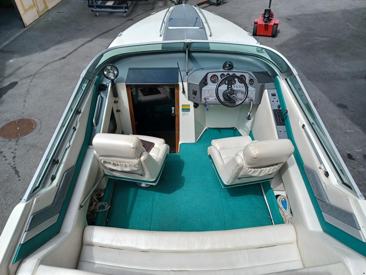 Cruisers 2500 Rogue 25 SP
