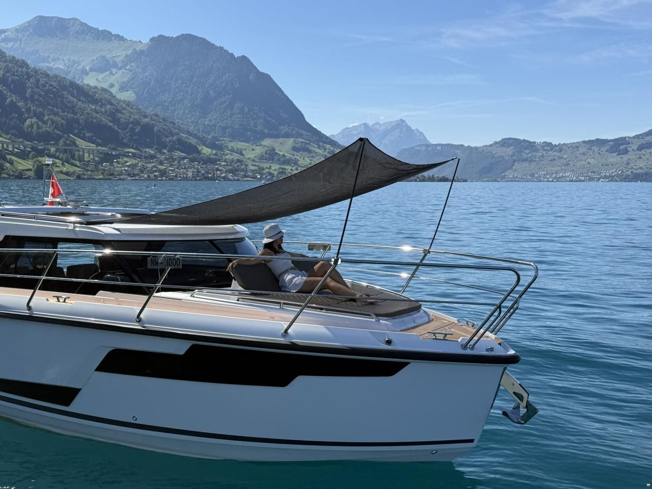 Aquador 300HT, Swiss Edition, De Luxe