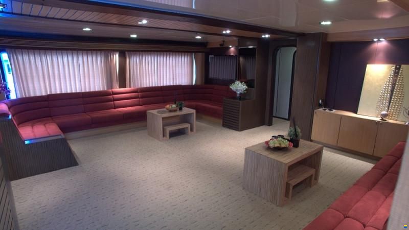 CUSTOM POWER CATAMARAN 37M