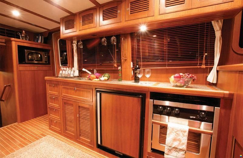 Selene 38