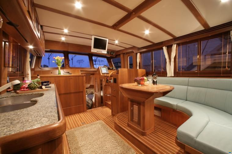 Selene 38