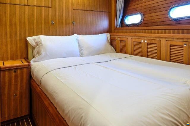 Selene 72 explorer