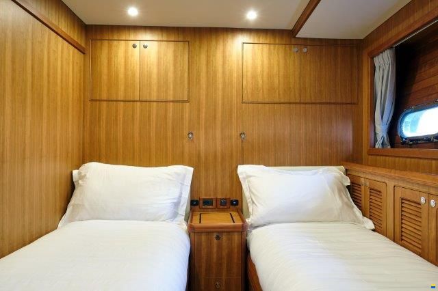 Selene 72 explorer