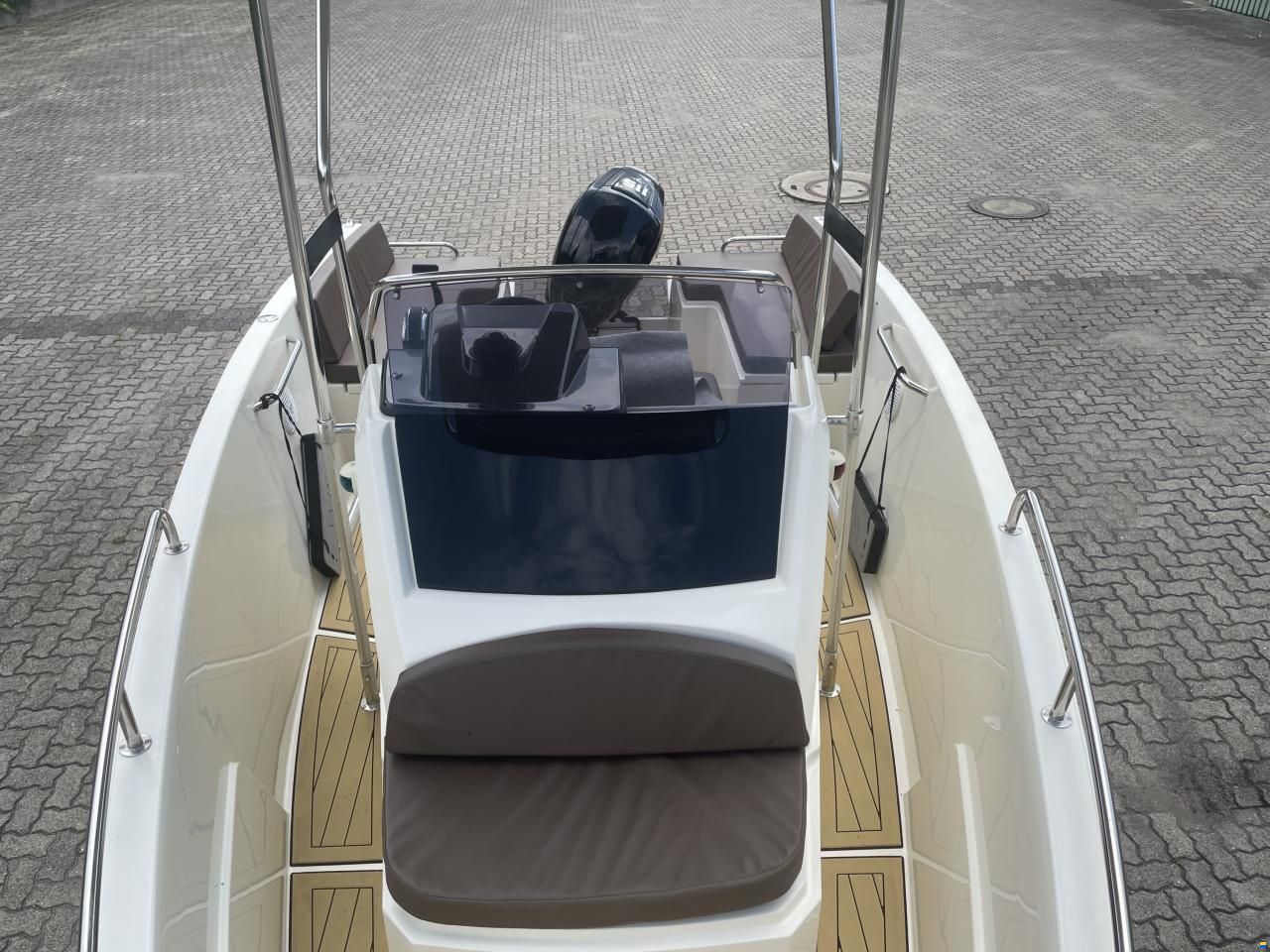 NUVA Yachts Nuva M6 open