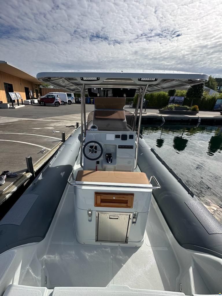 CAB Dorado 8.7