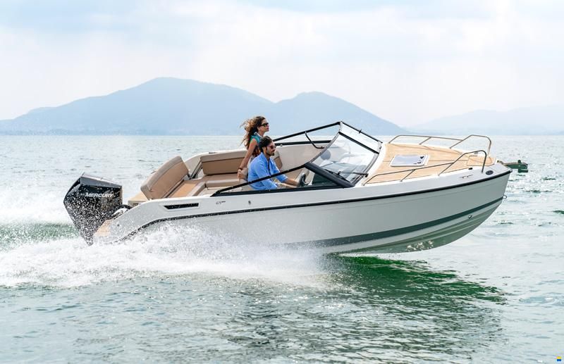 Quicksilver 675 Cruiser