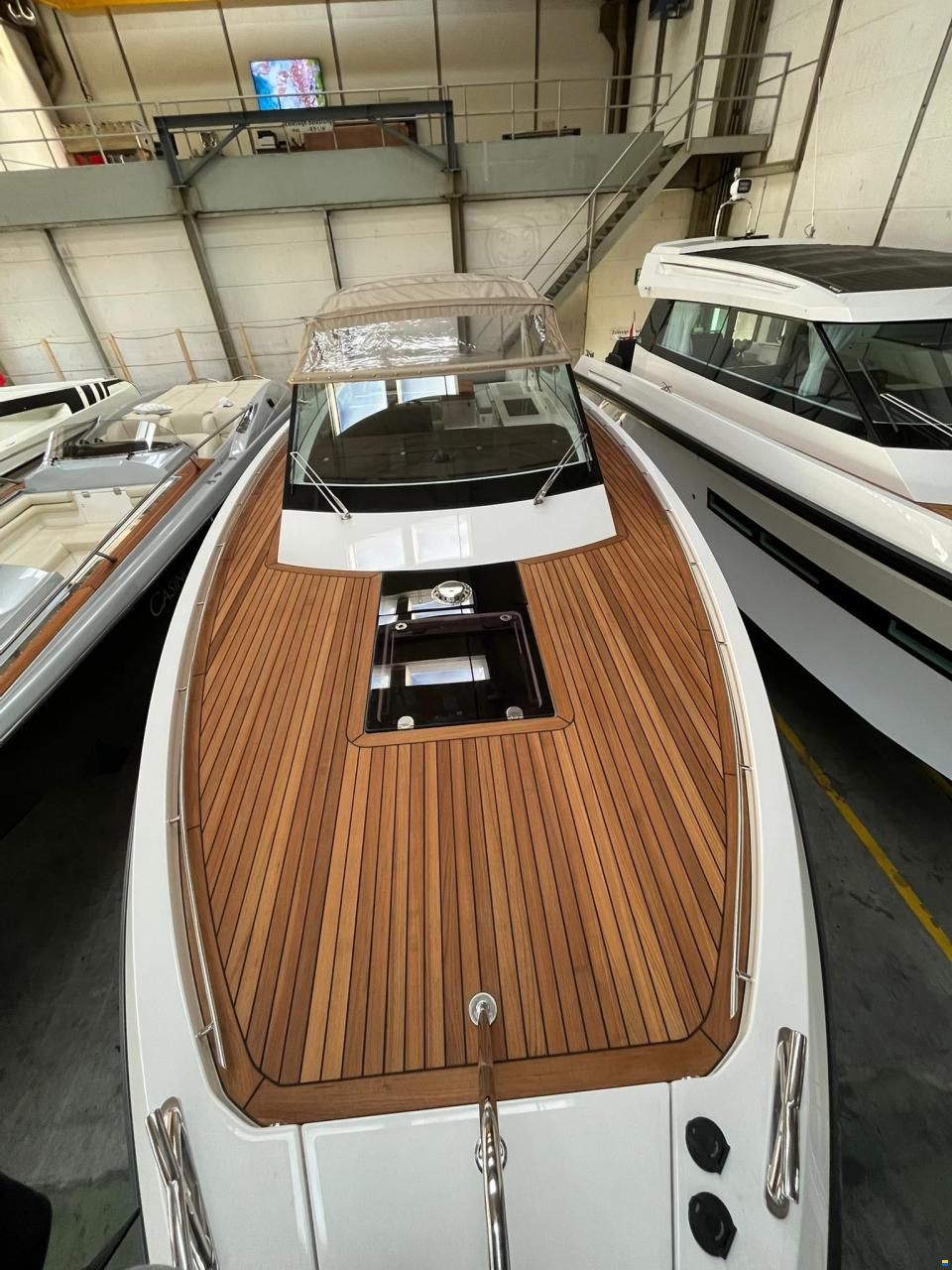 Delta Powerboats 33 Open