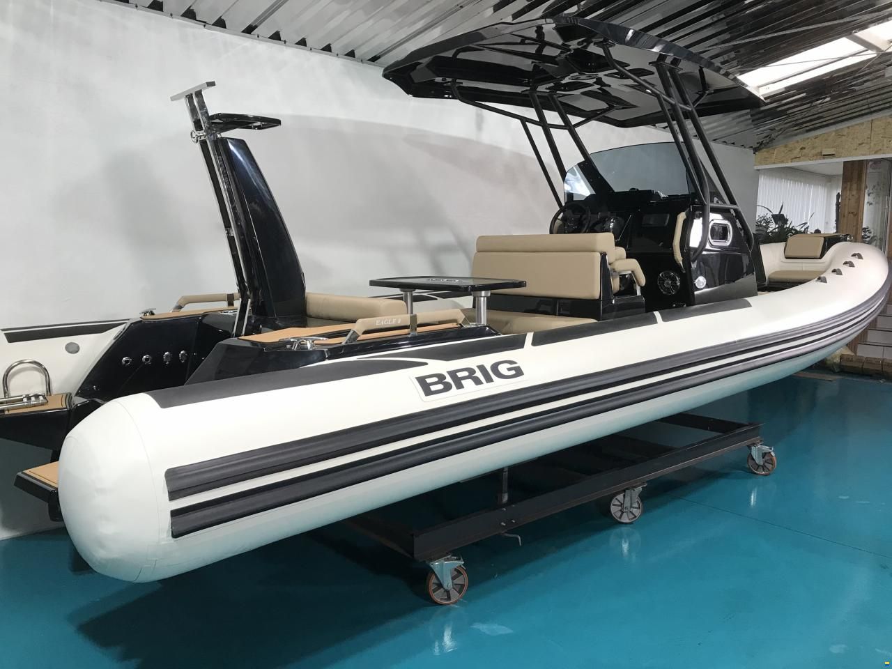 Brig Inflatable Boats Eagle 8