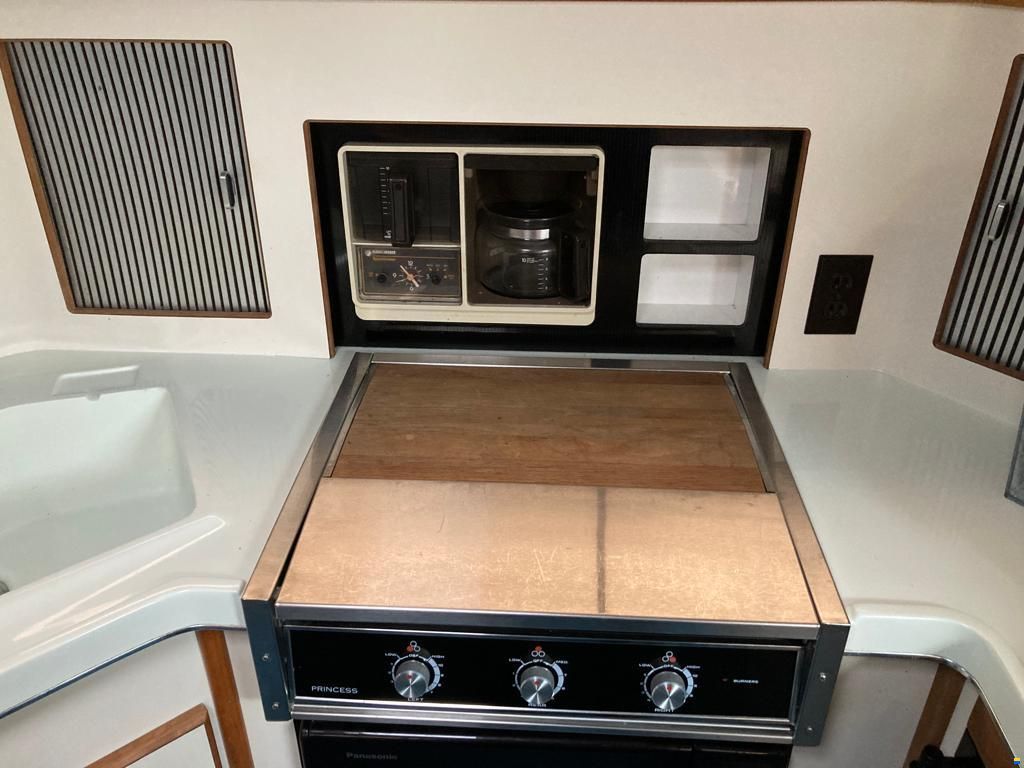 Sea Ray 340 Sundance