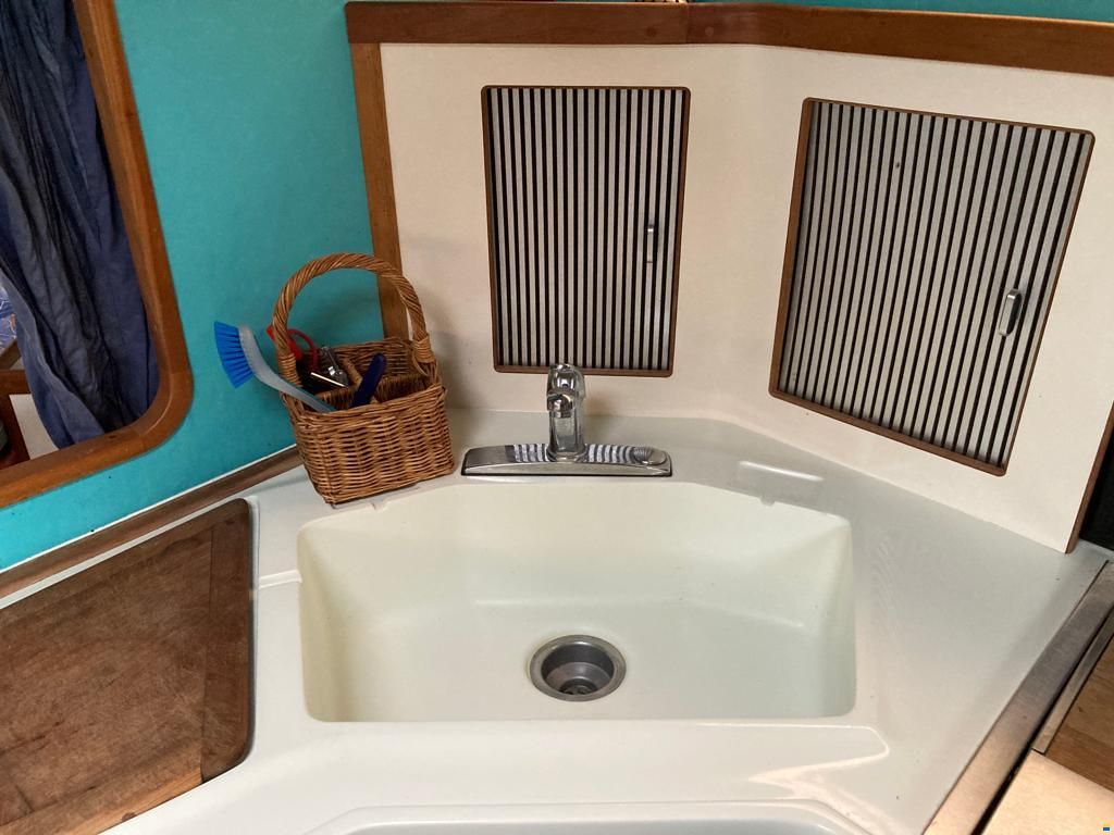 Sea Ray 340 Sundance