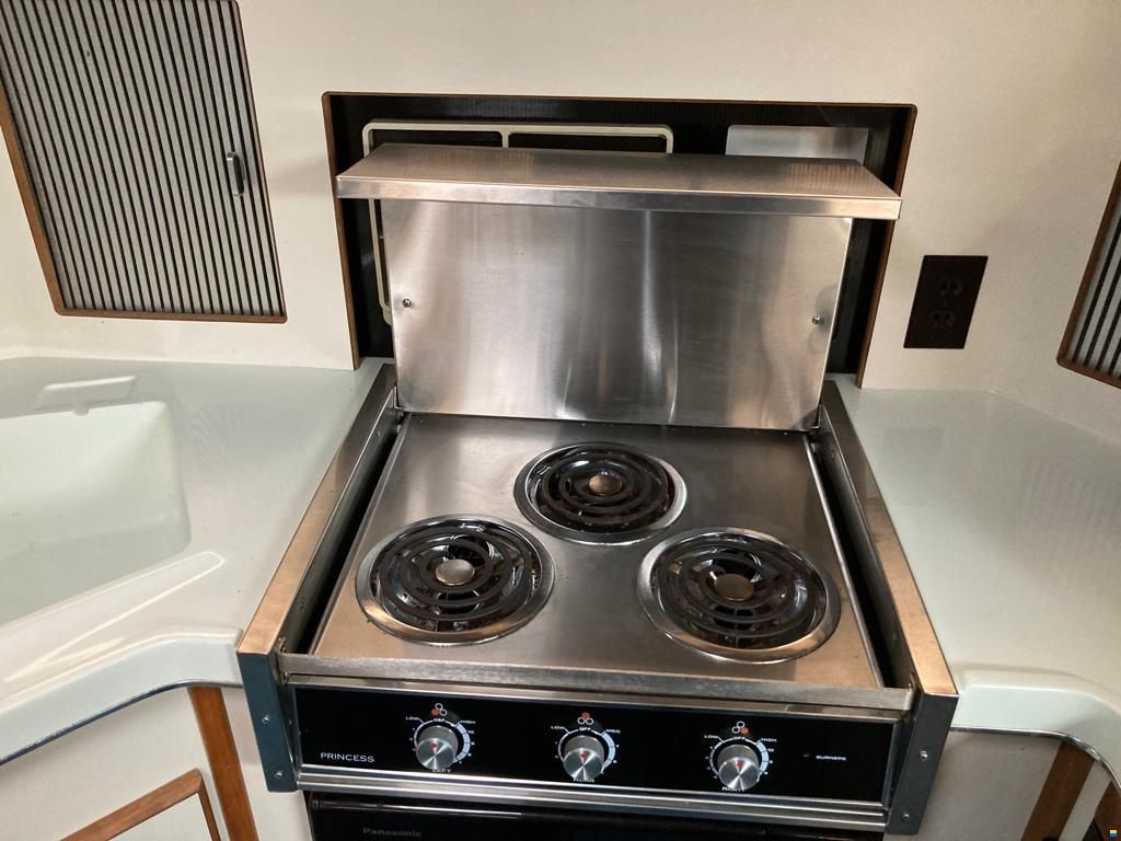 Sea Ray 340 Sundance