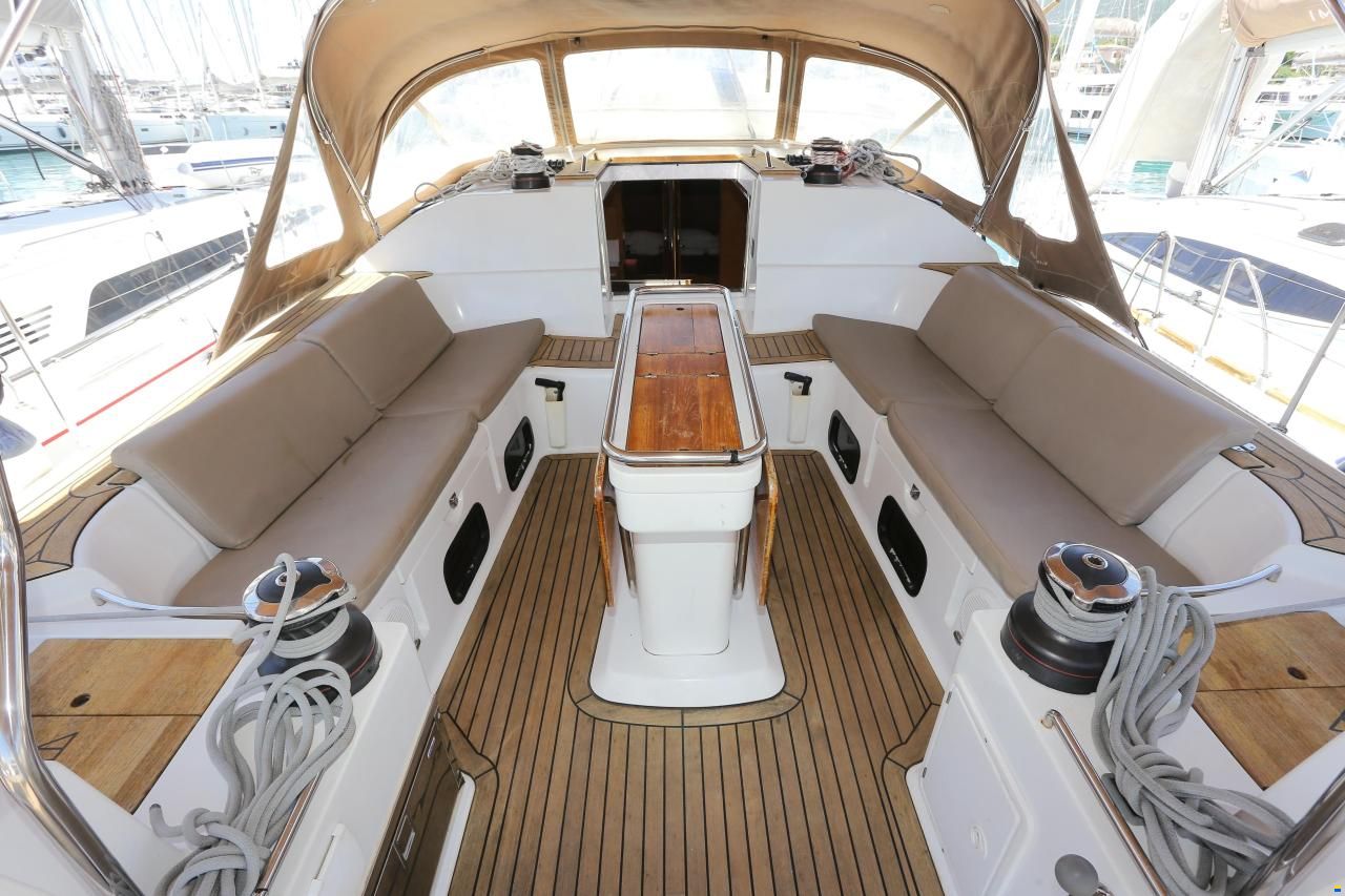 Elan 50 Impression