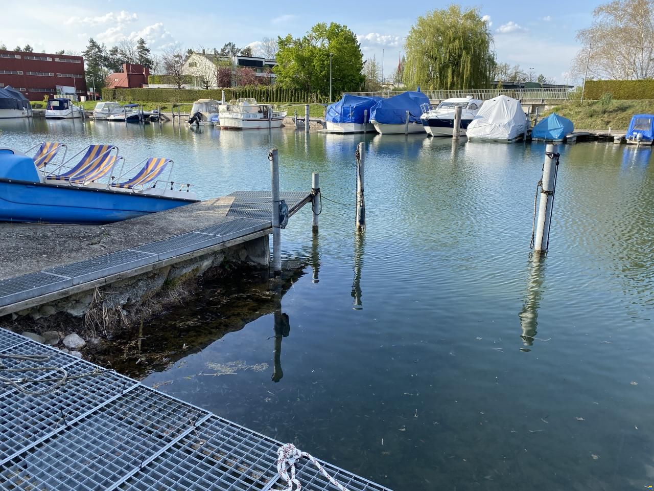 Bootsplatz bei Privat-Liegenschaft