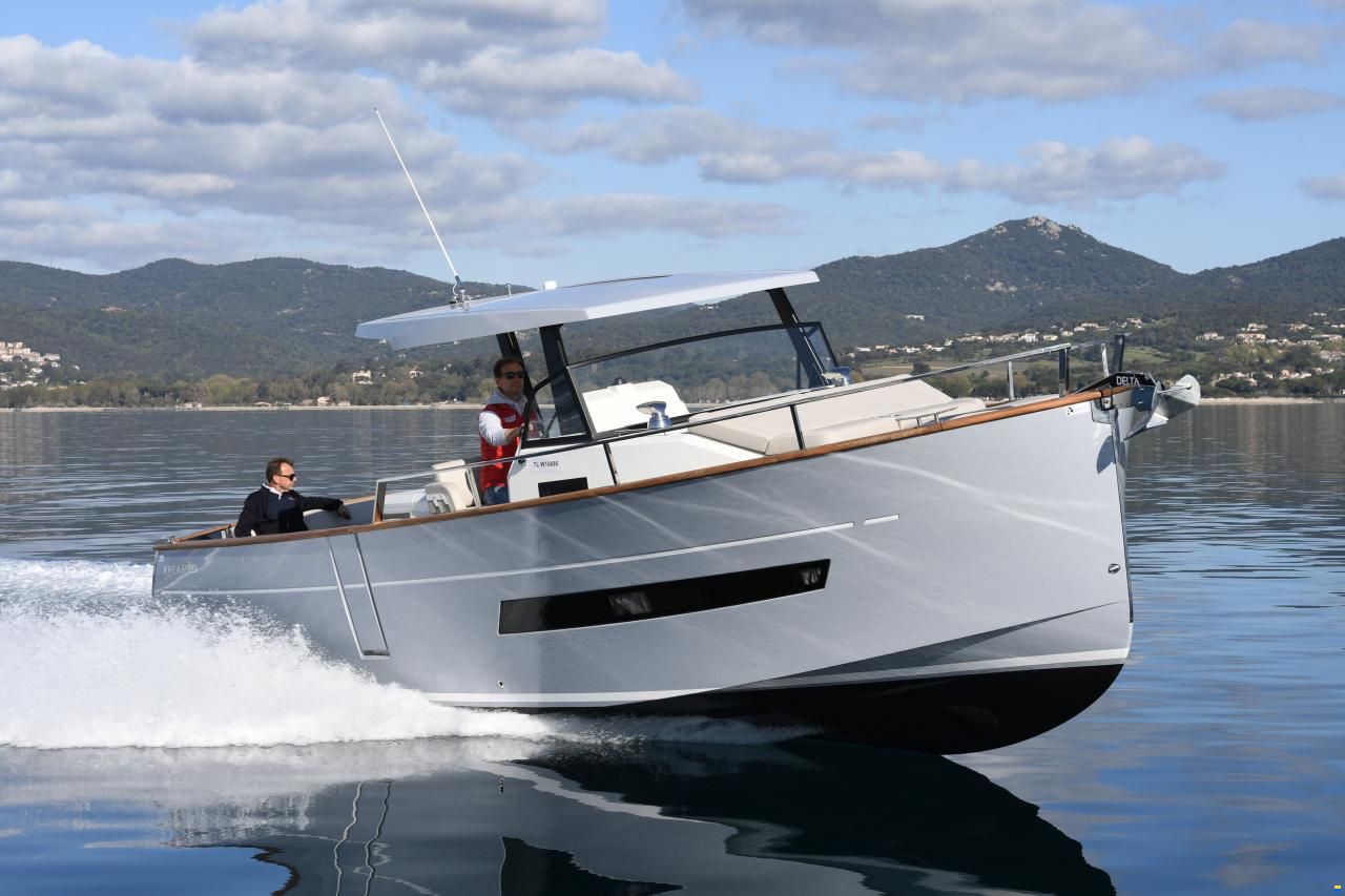 Rh&eacute;a 32 Open