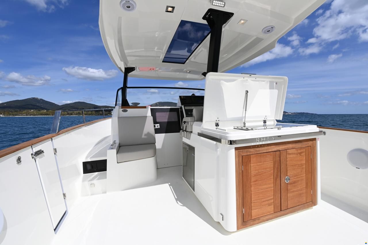 Rh&eacute;a 32 Open