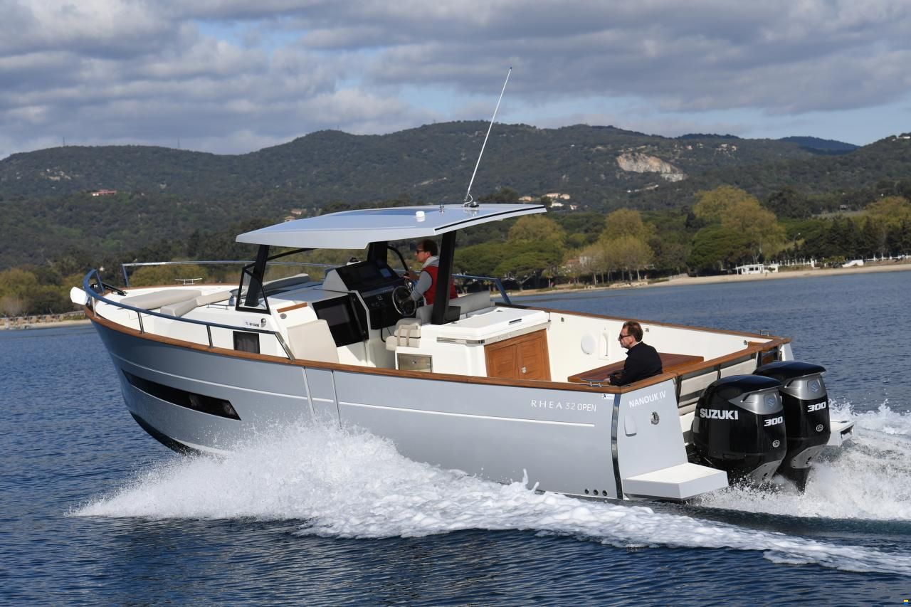 Rh&eacute;a 32 Open