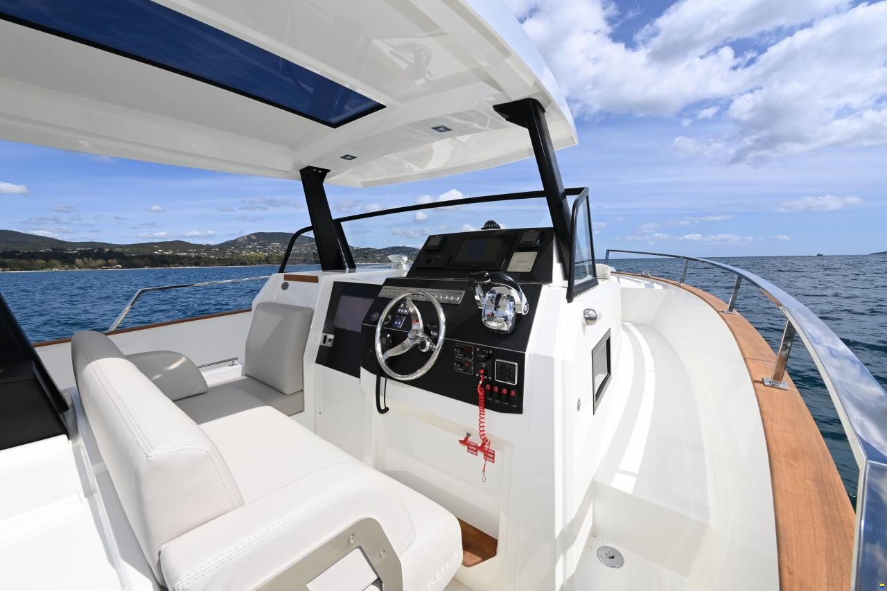 Rh&eacute;a 32 Open