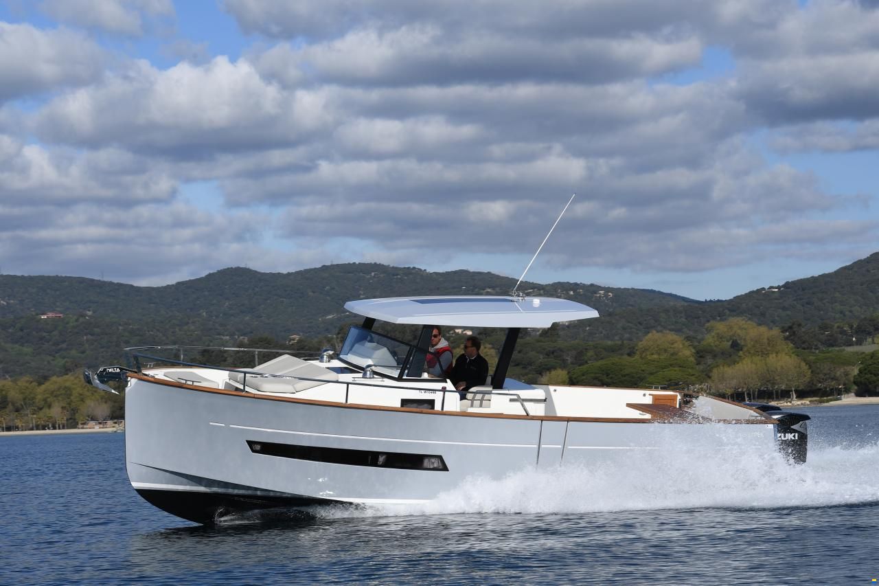 Rh&eacute;a 32 Open