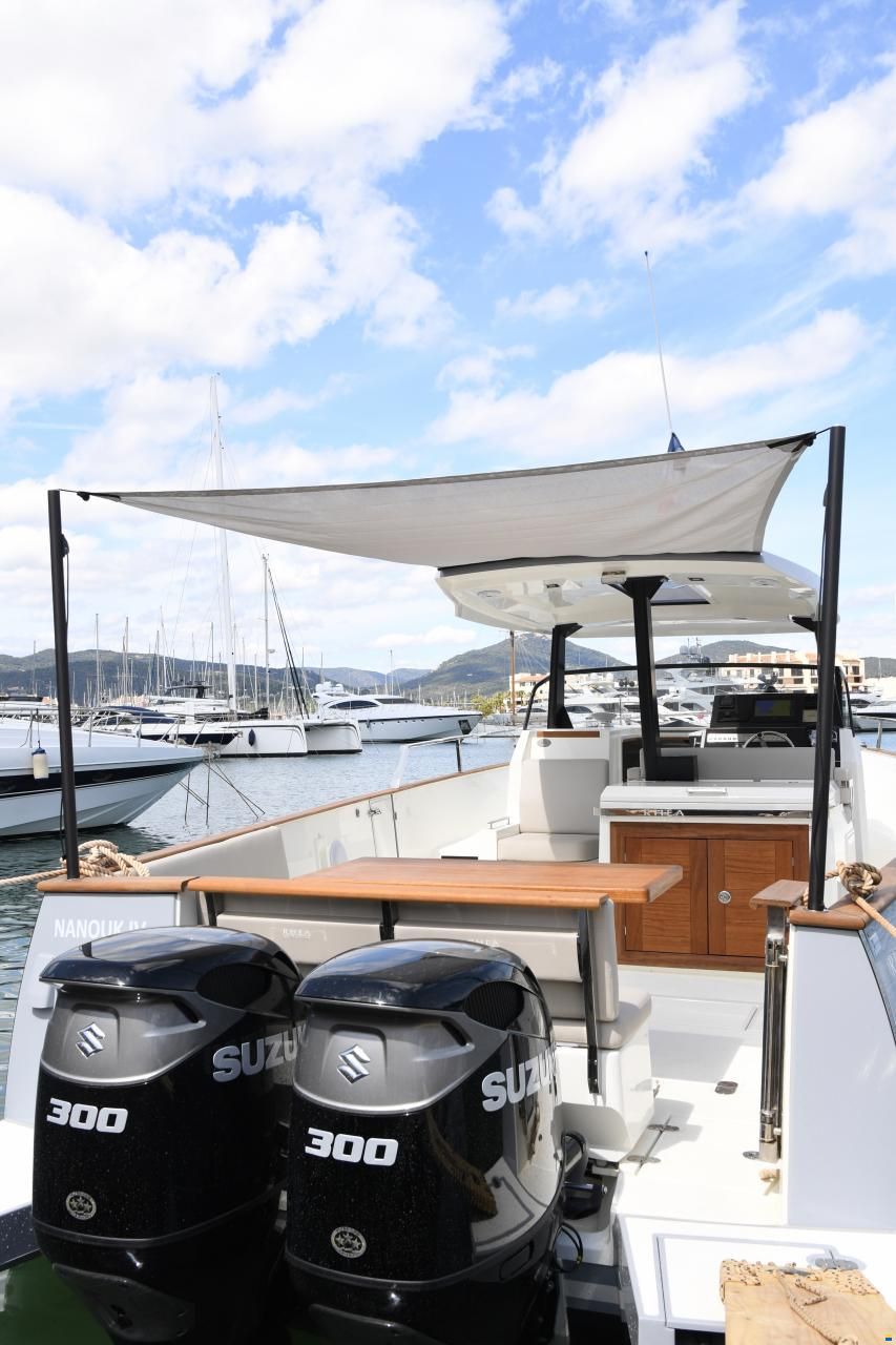 Rh&eacute;a 32 Open