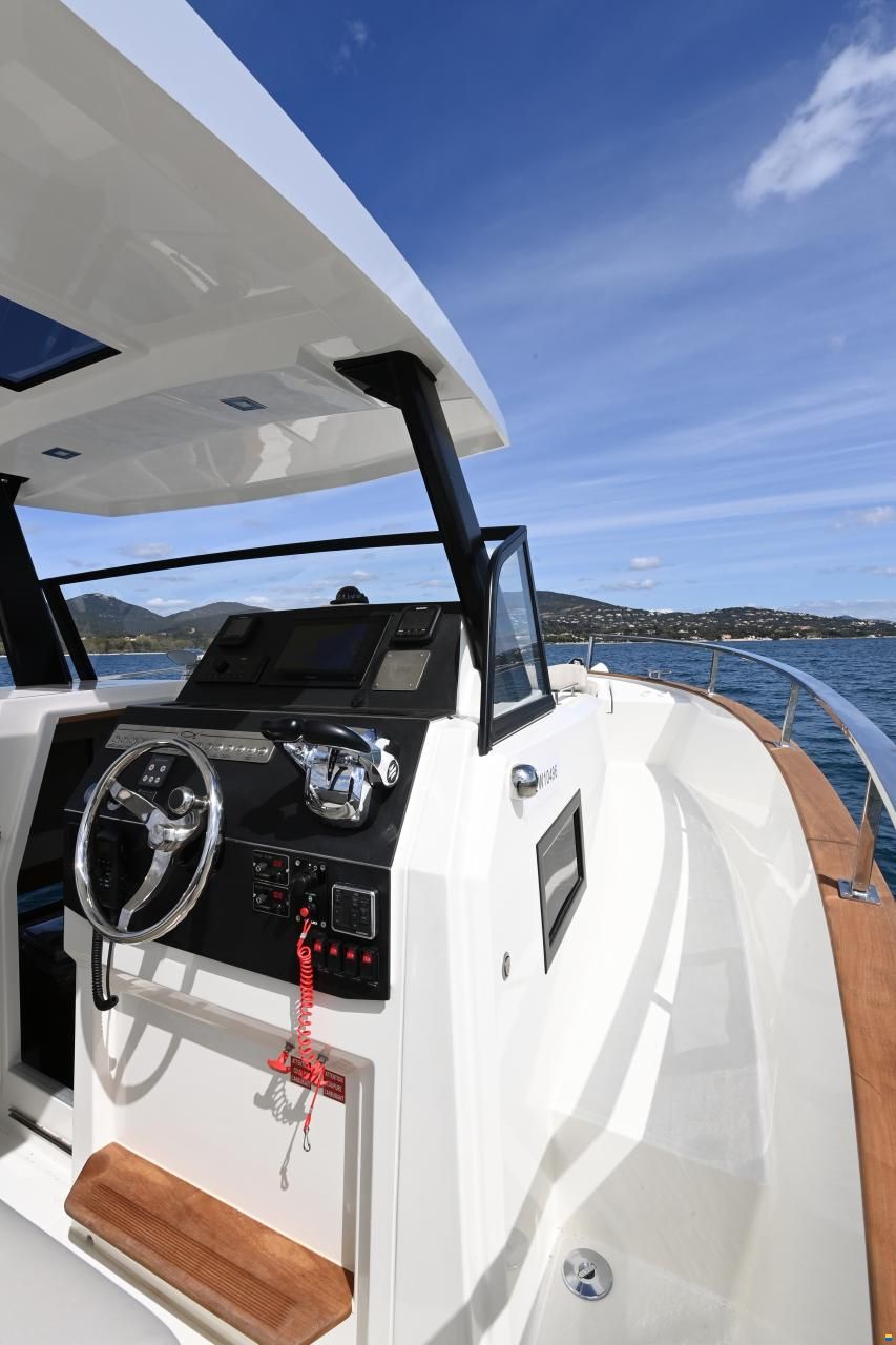 Rh&eacute;a 32 Open