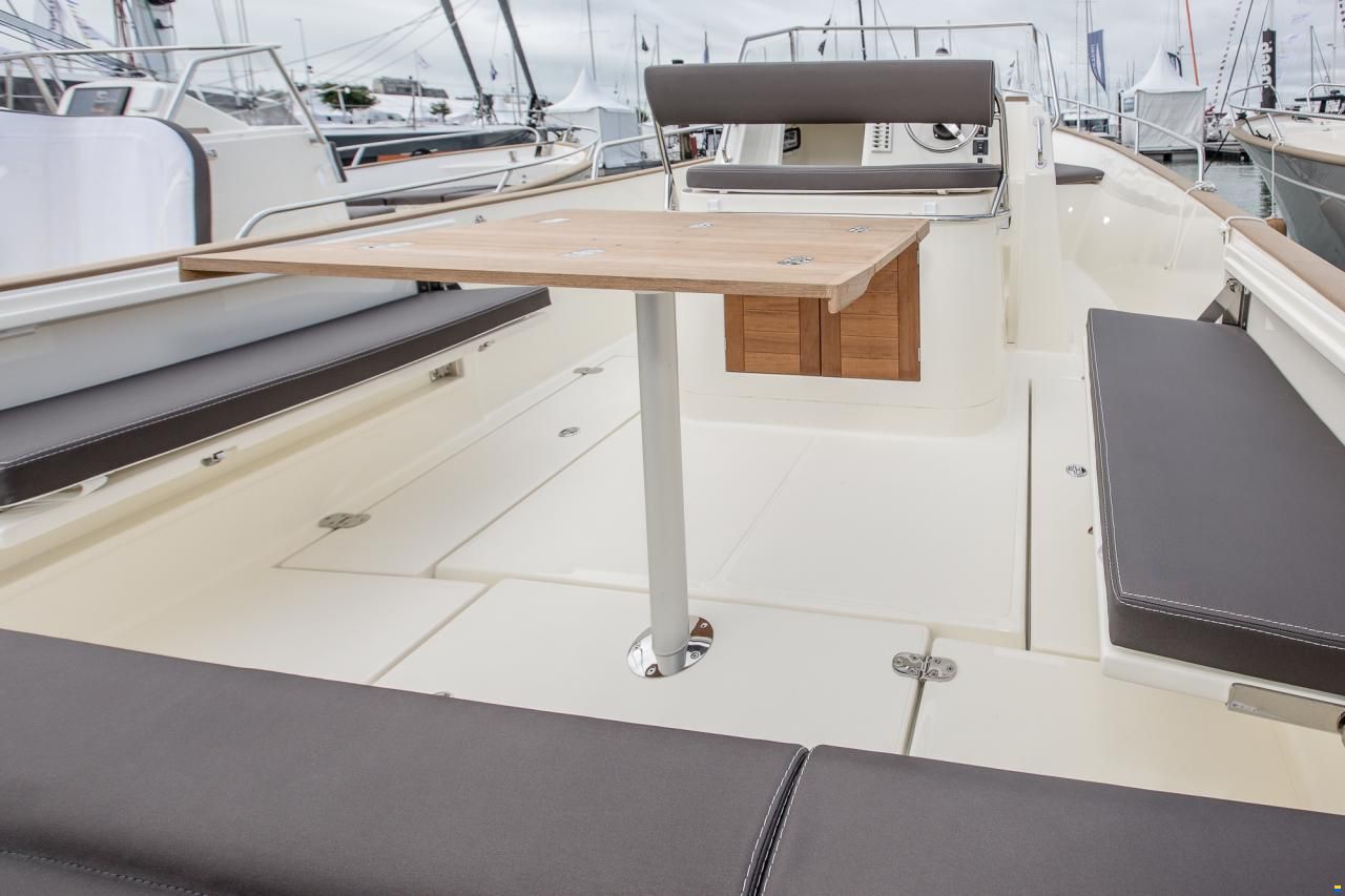 Rh&eacute;a 27 Open