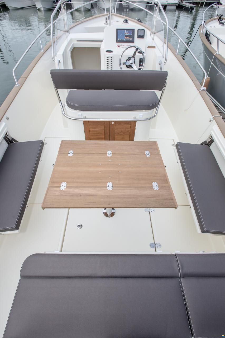 Rh&eacute;a 27 Open