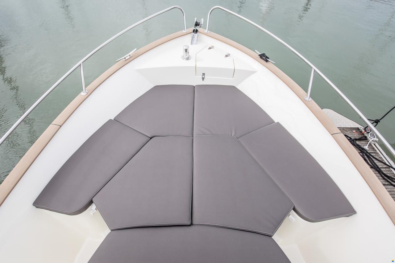 Rh&eacute;a 27 Open