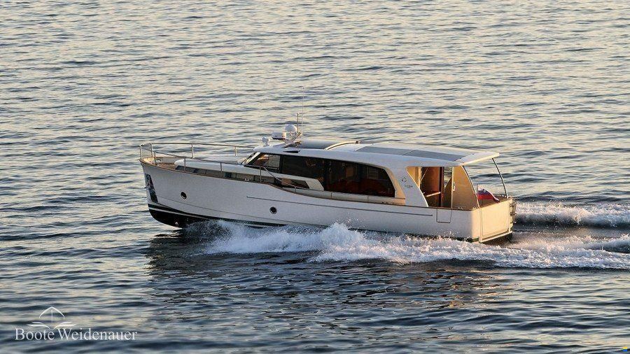 Greenline 40 HYBRID (VORF&Uuml;HRBOOT)
