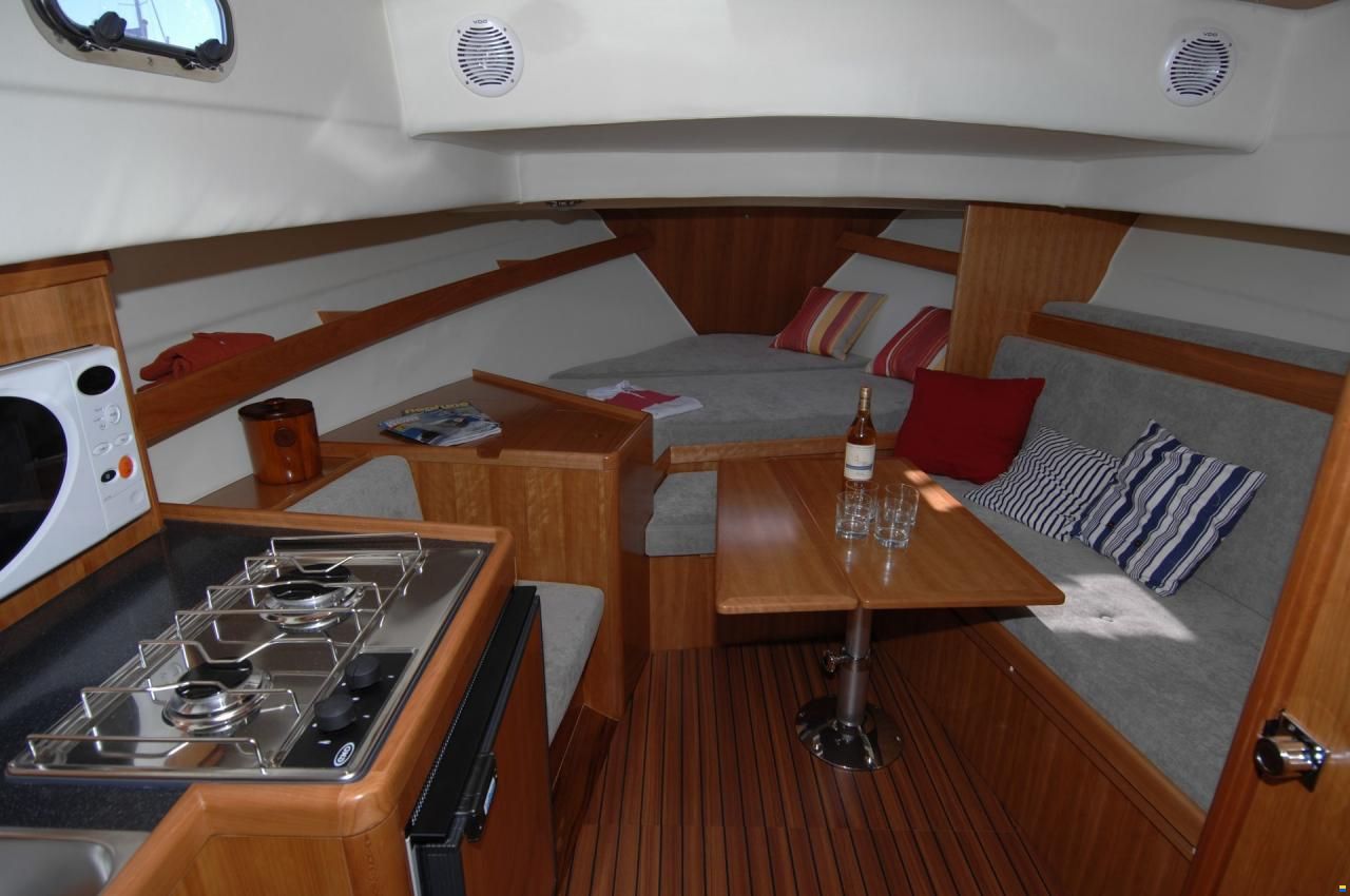 Rh&eacute;a 850 Open