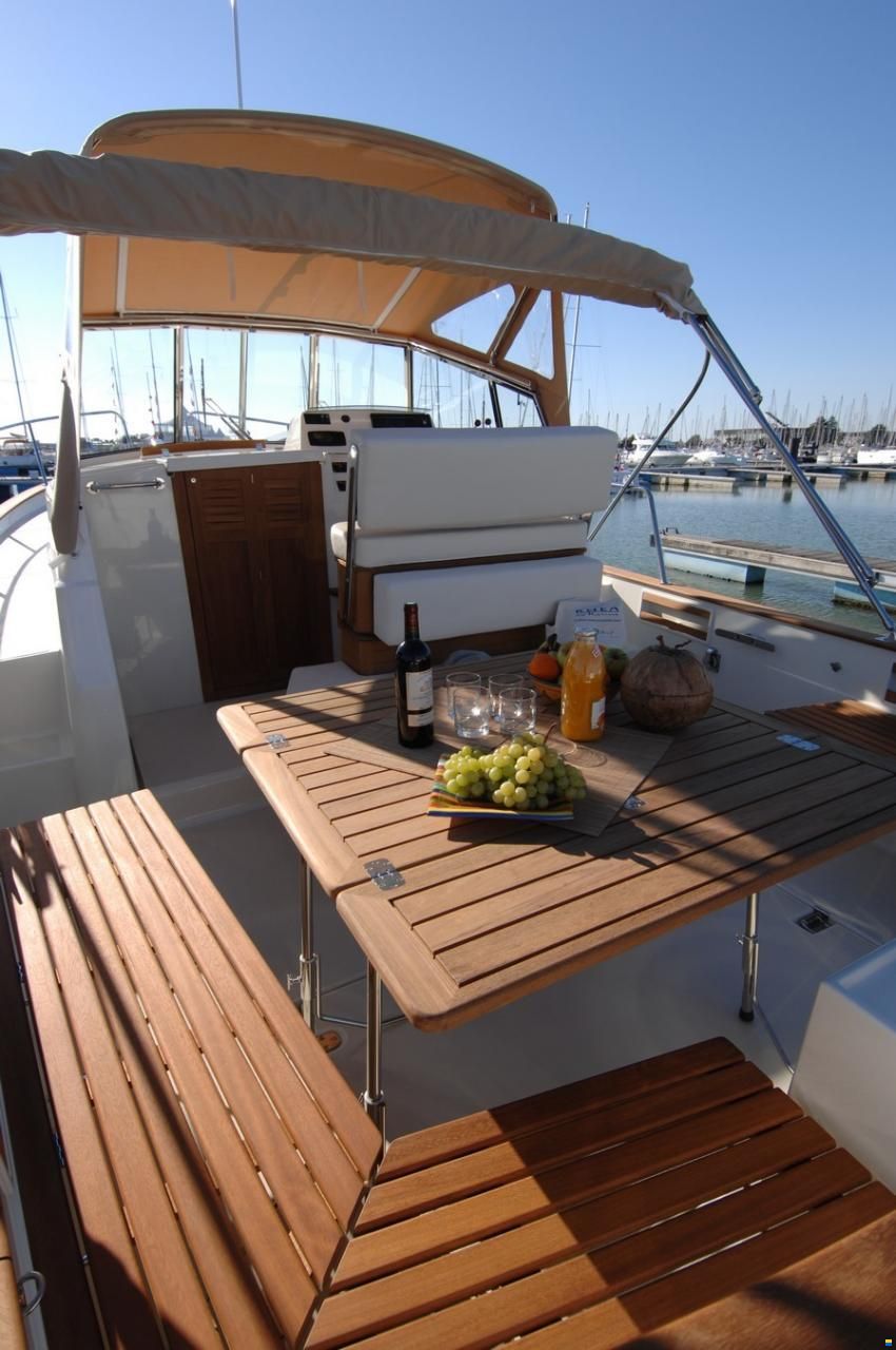Rh&eacute;a 850 Open