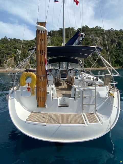 Beneteau Oceanis Clipper 523