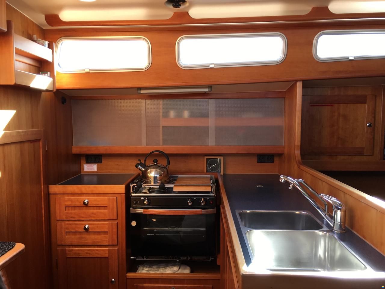 Benjamins Alu Yacht One Off 43 Blank Design