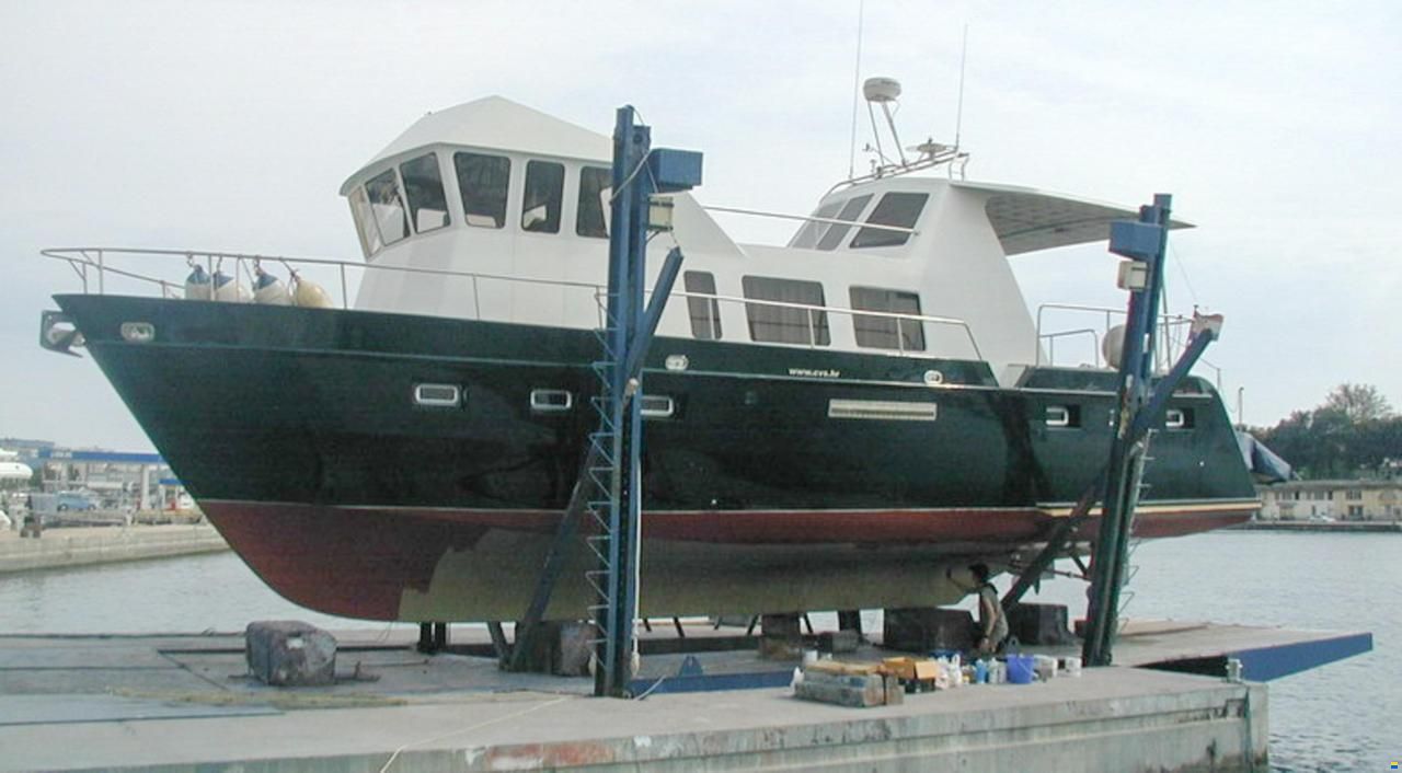 Steel Yacht